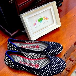 Rothy’s Navy and White Dot Size 6
